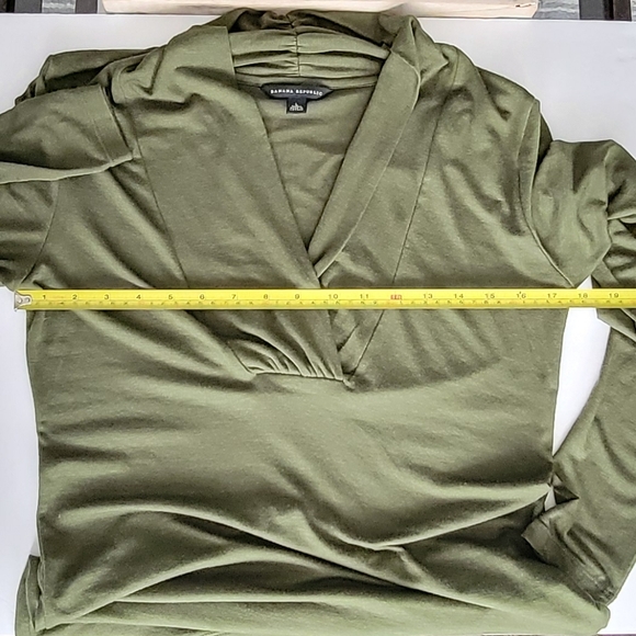 BCBG MaxAzria and Banana Republic Blouses. - Picture 16 of 16